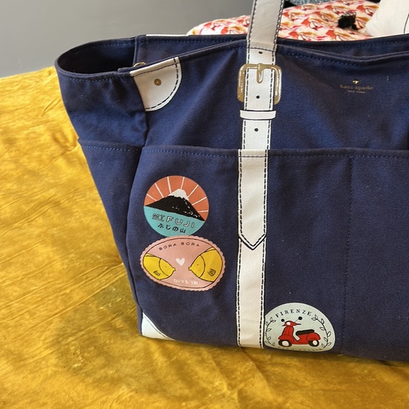 Kate Spade New York Extra Large Canvas & Leather Travel/ Diaper/Weekend Bag VGUC - Picture 4 of 14